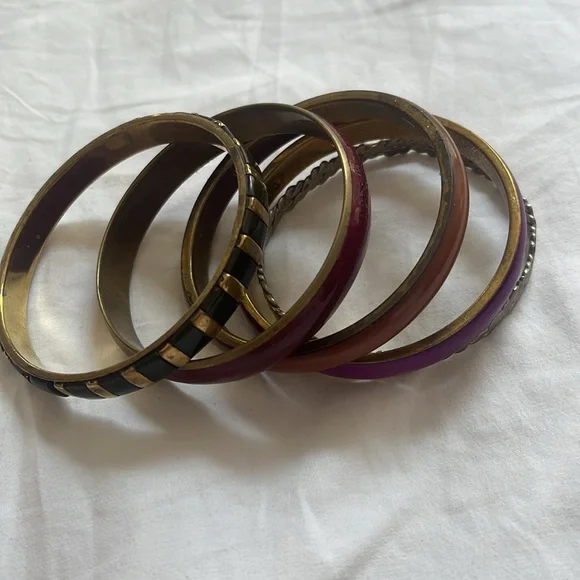 Assorted pack dangle bracelets - Picture 2 of 3